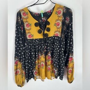 FARM Rio Black and Yellow Floral Blouse